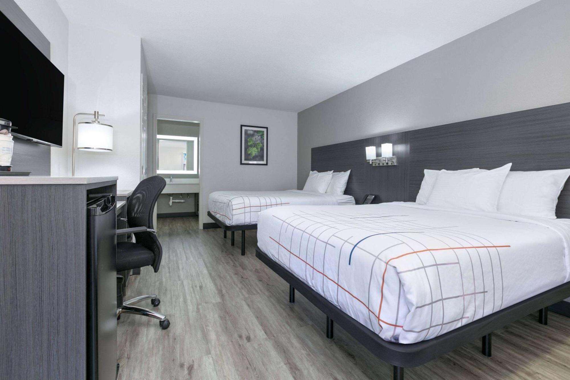 La Quinta Inn By Wyndham Dallas Uptown Ngoại thất bức ảnh