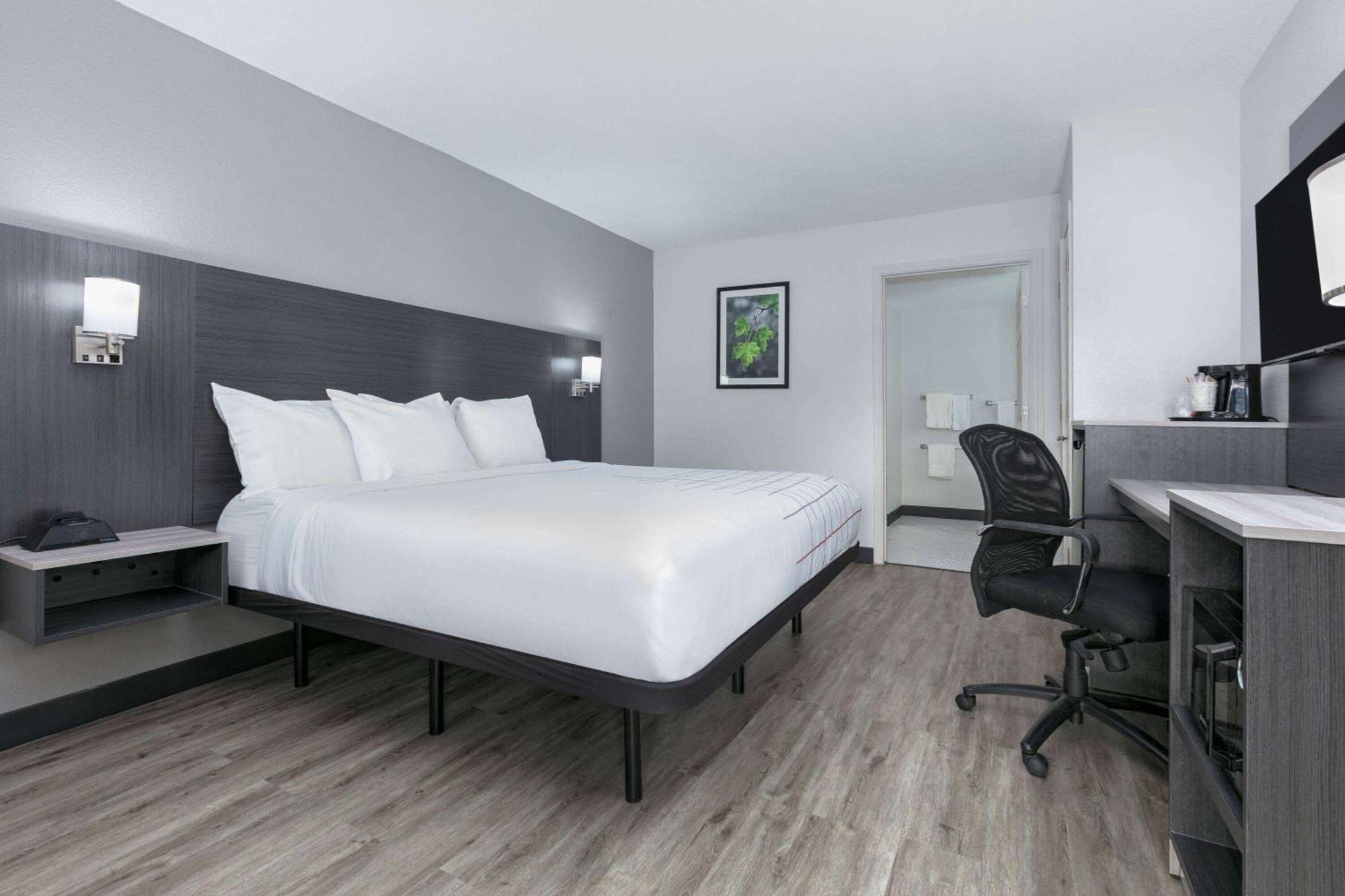 La Quinta Inn By Wyndham Dallas Uptown Ngoại thất bức ảnh