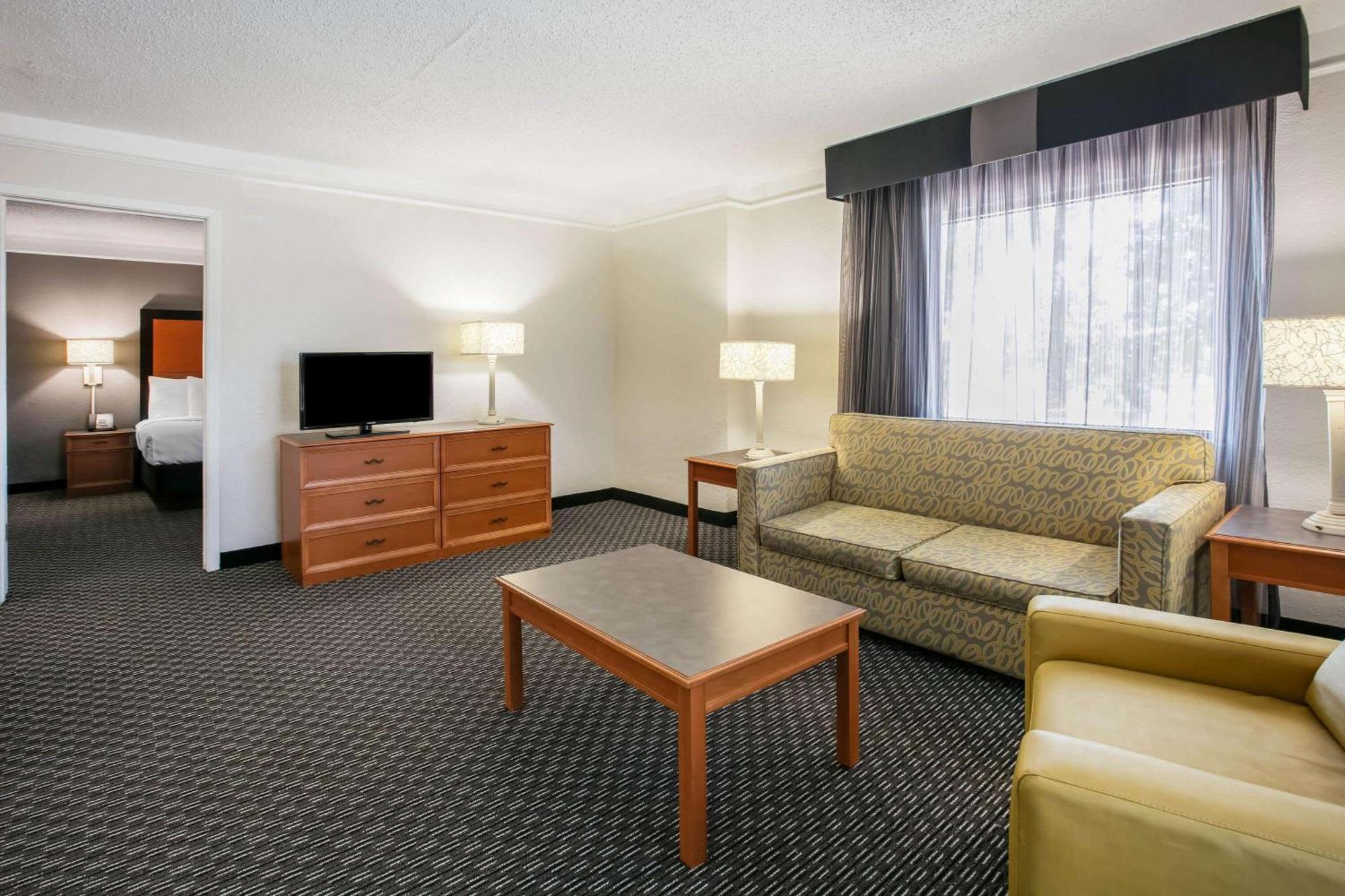 La Quinta Inn By Wyndham Dallas Uptown Phòng bức ảnh