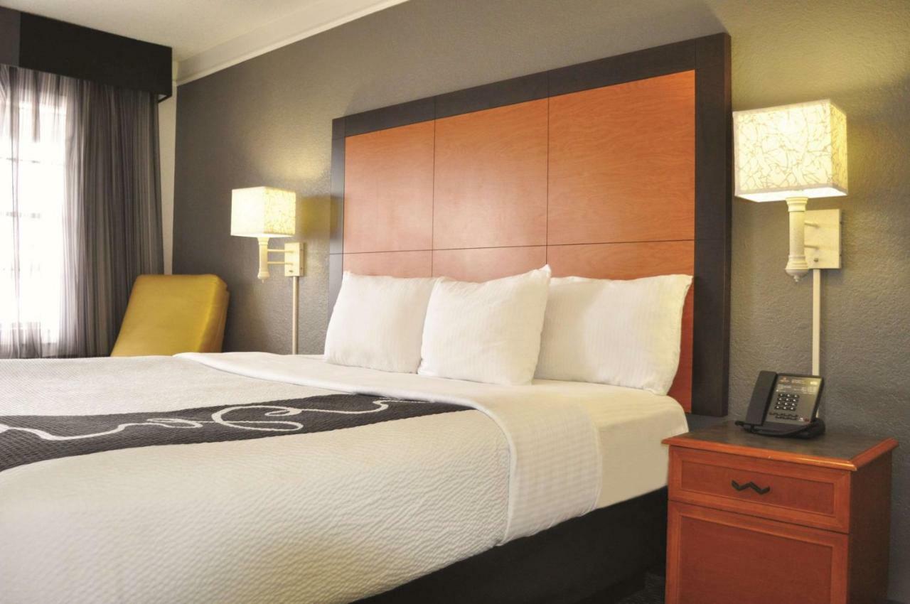 La Quinta Inn By Wyndham Dallas Uptown Ngoại thất bức ảnh
